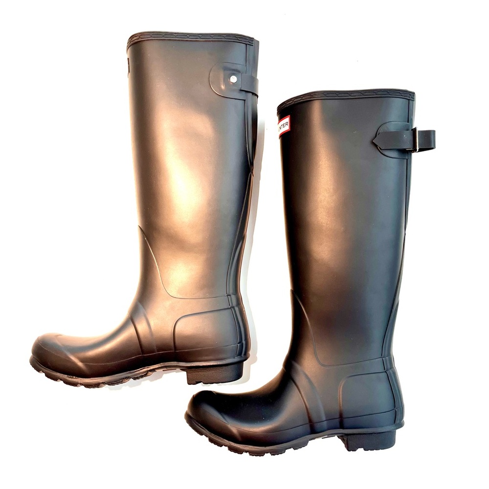 ⭐️ Baroness Fav! NWT Women’s Hunter Tall Rubber Boots, in Black